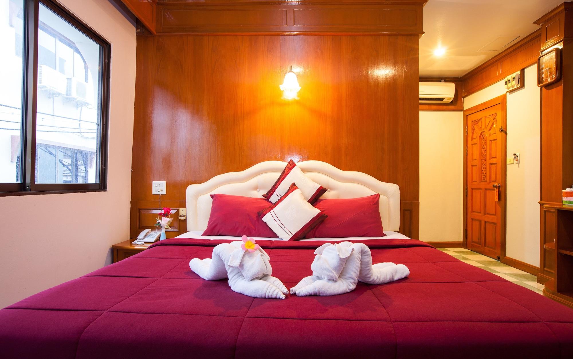 Lamai Inn Patong Экстерьер фото