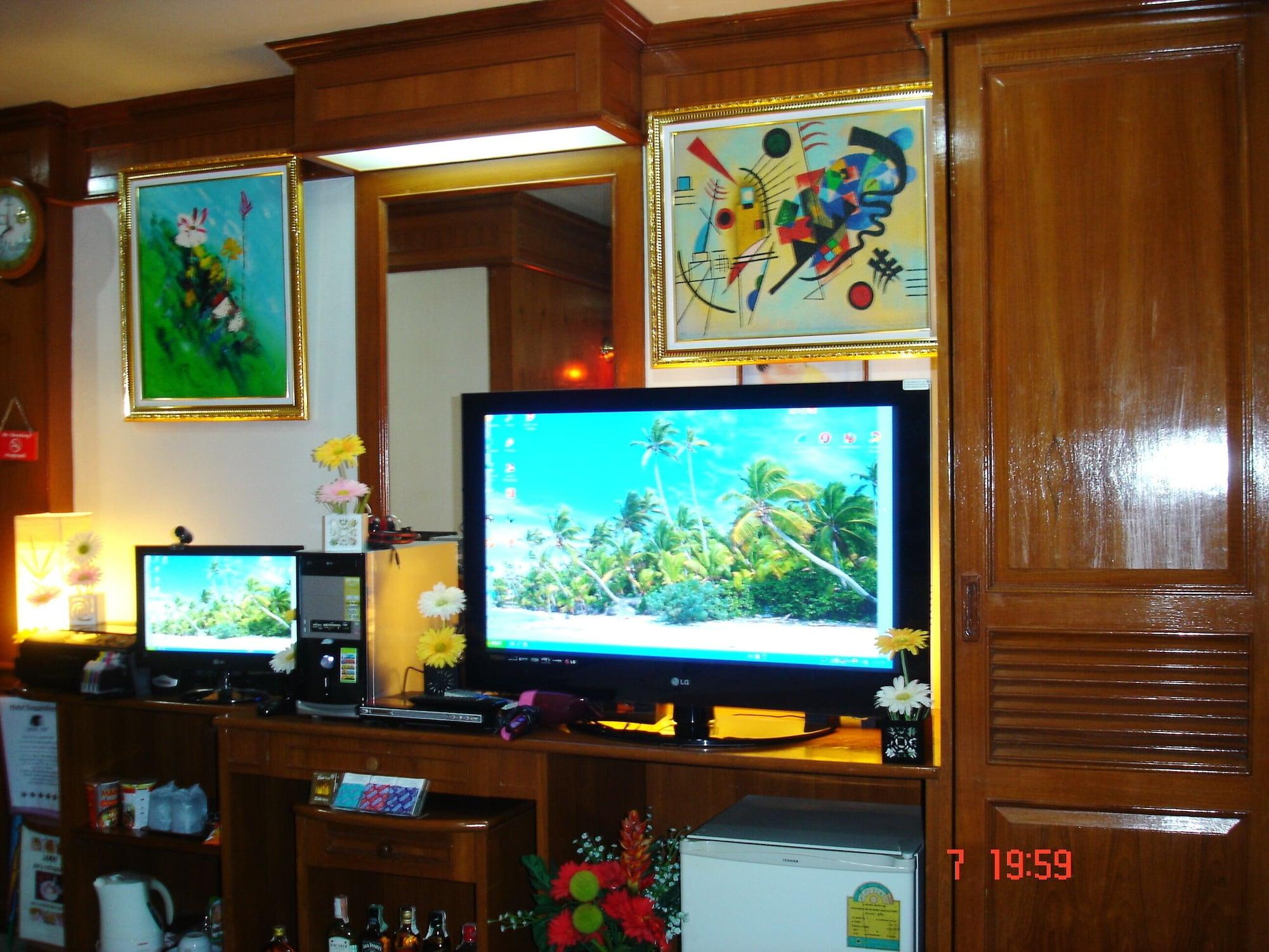 Lamai Inn Patong Экстерьер фото